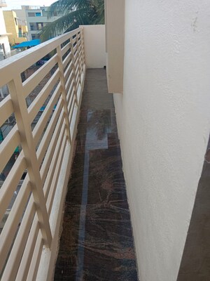 Balcony in 2 BHK Builder Floor at Ejipura – for Rent