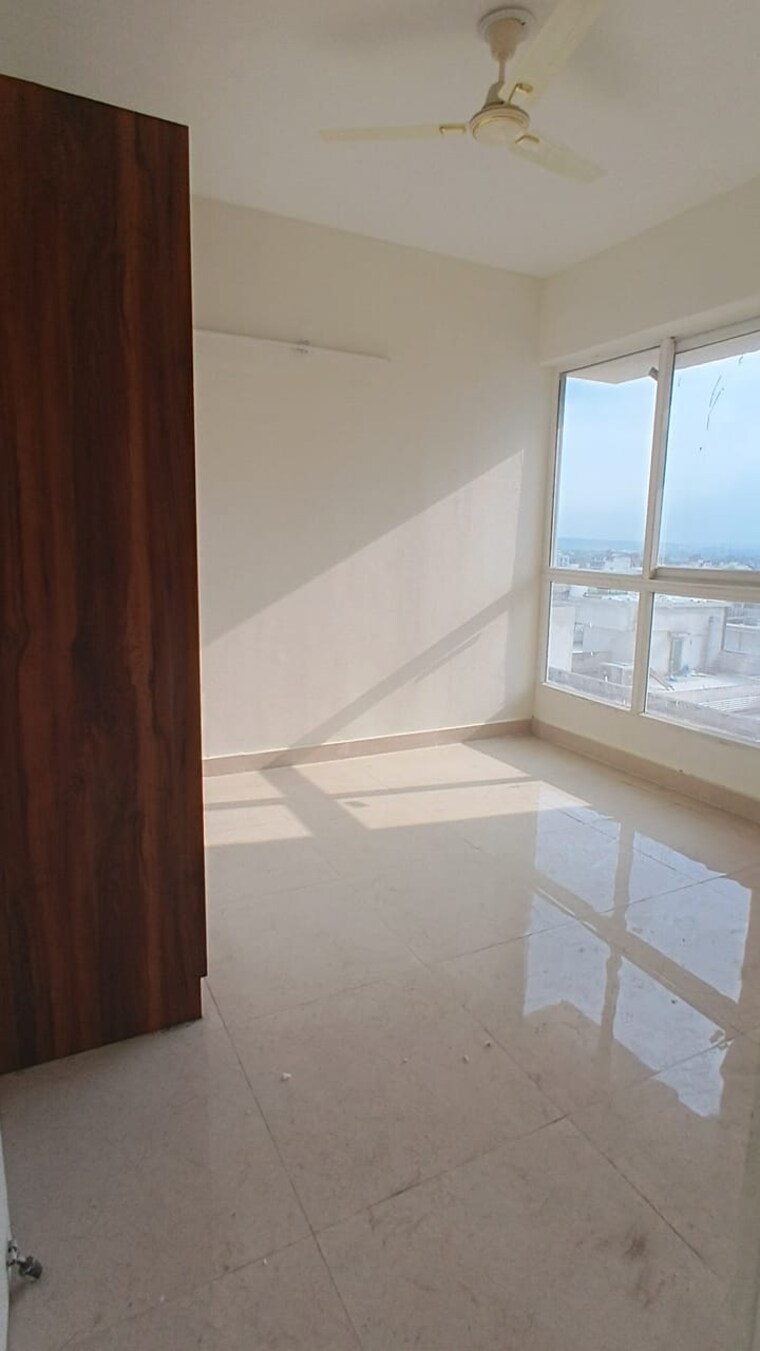 Room, signature-the-millennia-3 2 Bedroom 661 Sq.Ft. Apartment In Sector 37d Gurgaon 9392754