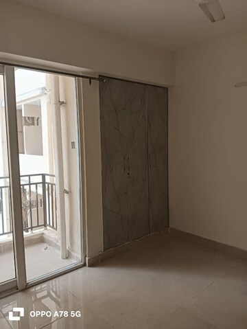 Room in 2 BHK Apartment at Signature The Millennia 3, Sector 37d – for Sale