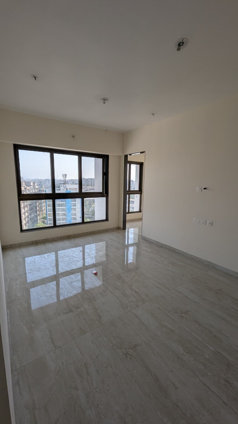 Room, siddhi-aura 3 Bedroom 950 Sq.Ft. Apartment In Andheri East Mumbai 9392739