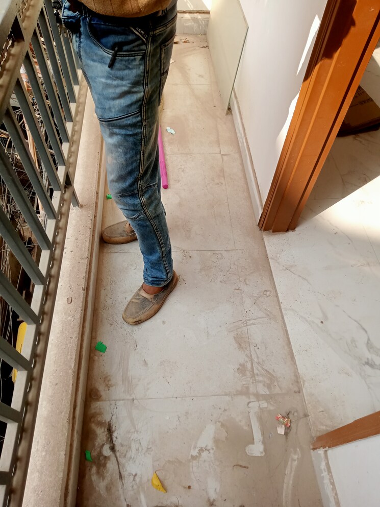 Balcony, neb sarai 1 Bedroom 450 Sq.Ft. Builder Floor In Neb Sarai Delhi 9392820