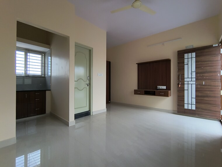 Room, bommanahalli 1 RK 200 Sq.Ft. Penthouse In Bommanahalli Bangalore 9392806