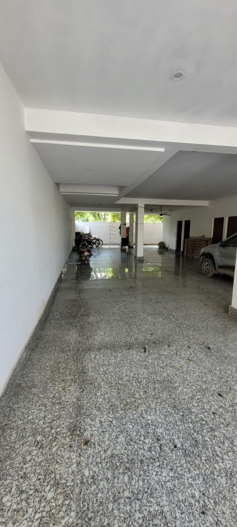  Parking, sector 85 4 Bedroom 2250 Sq.Ft. Builder Floor In Sector 85 Faridabad 9392898