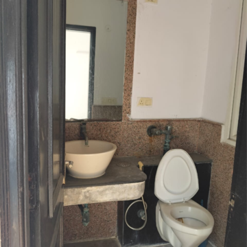 Bathroom in 3 BHK Apartment at Mahagun Morpheus, Sector 50 – for Sale