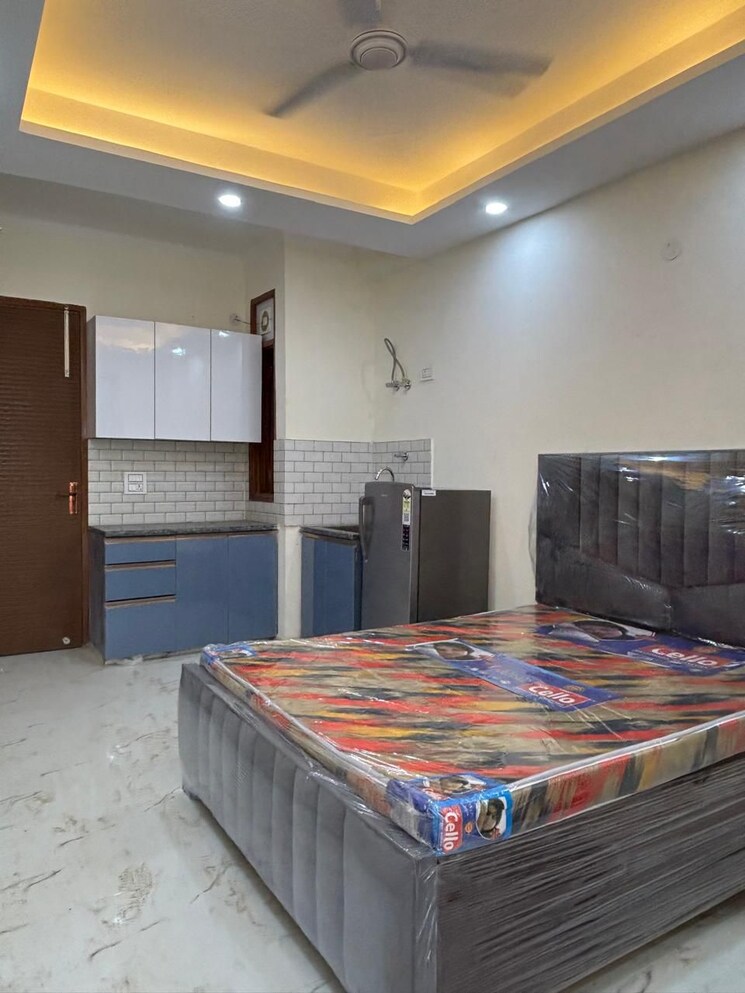 Bedroom, saket 1 RK 250 Sq.Ft. Builder Floor In Saket Delhi 9393092