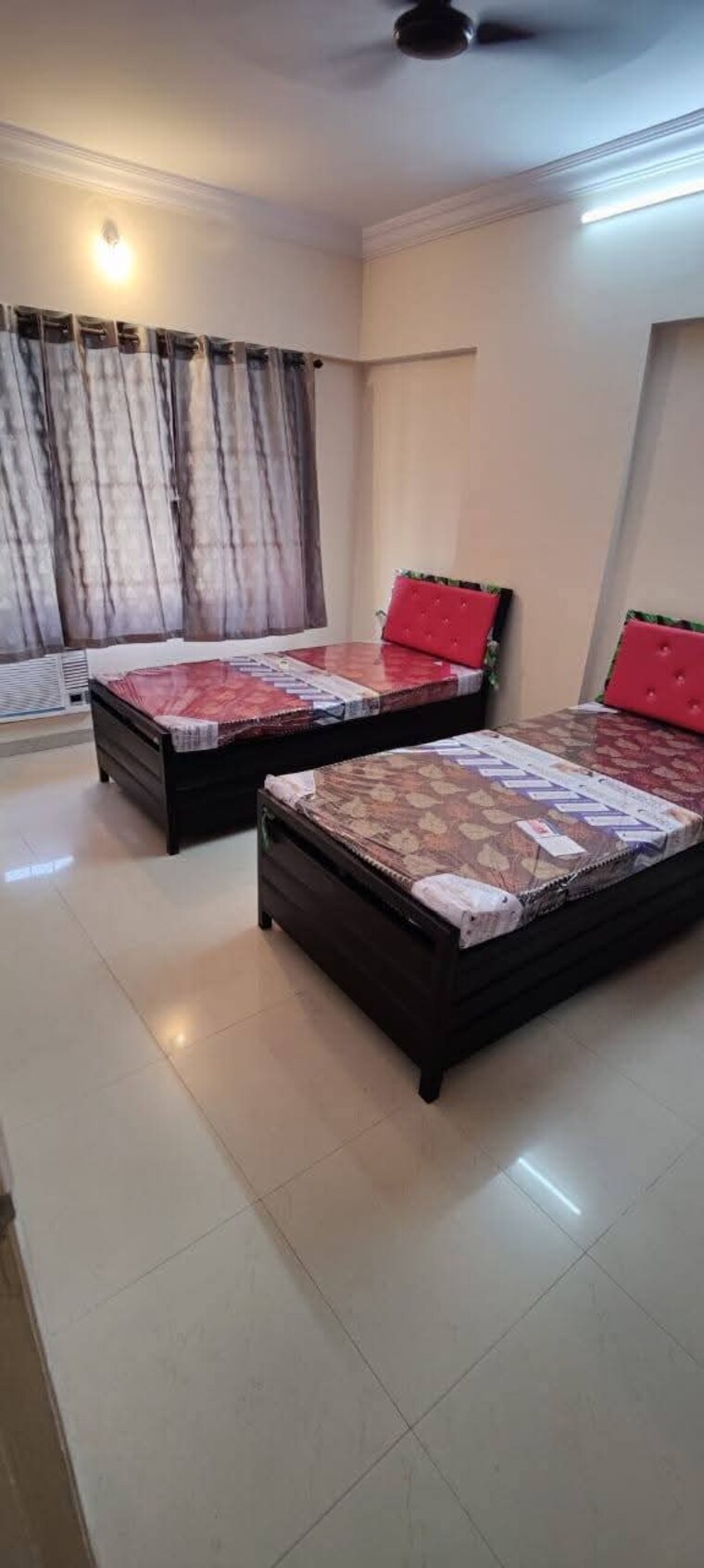 Bedroom, chandivali Pg For Boys & Girls In Chandivali 9392993