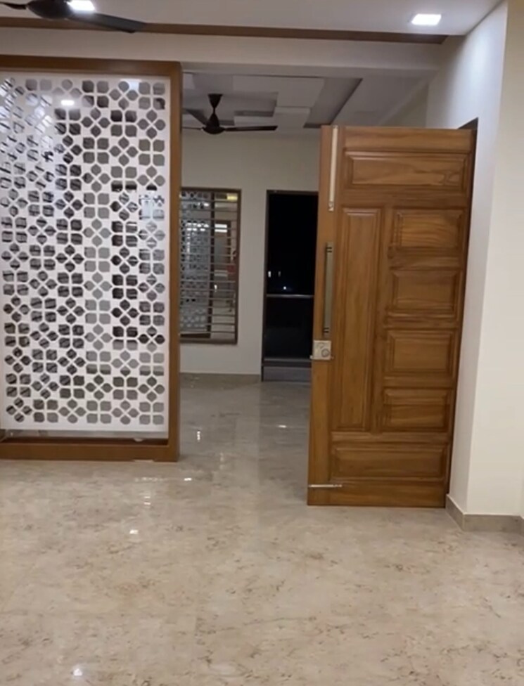 Living Room, bp-homes 3 Bedroom 250 Sq.Yd. Builder Floor In Sector 85 Faridabad 9393105