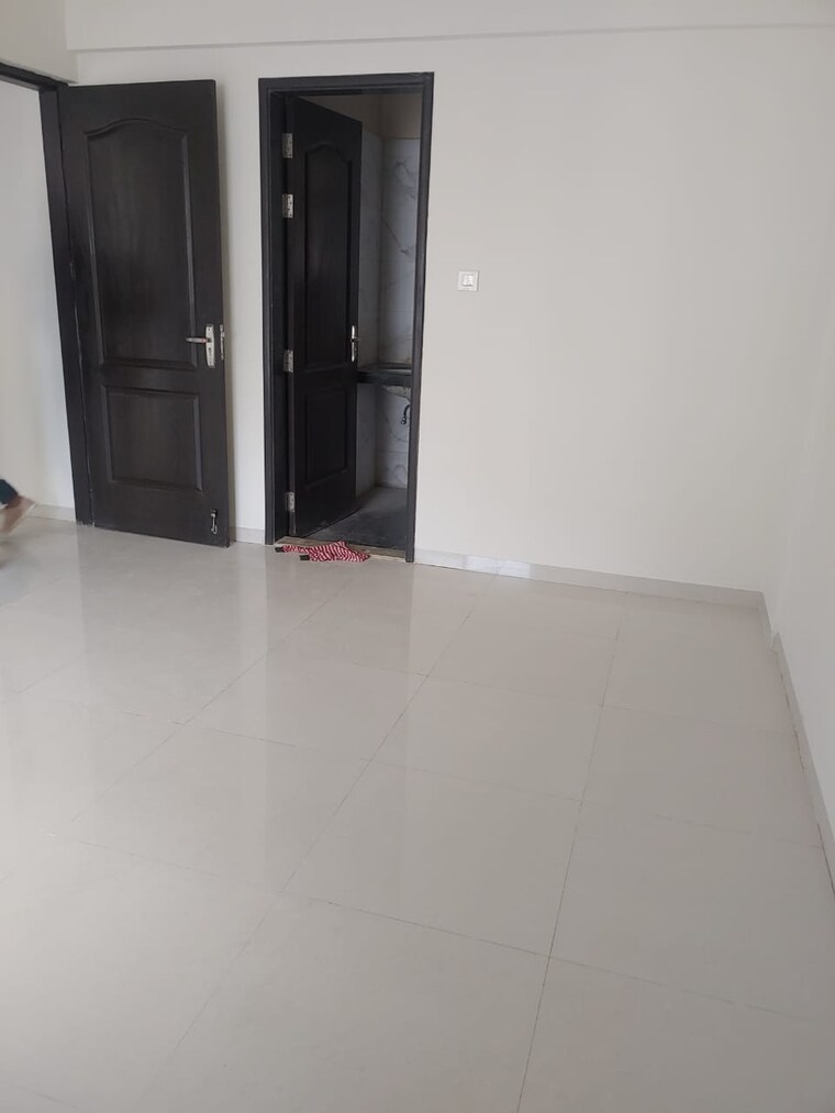 Room, nyati-equatorial 3 Bedroom 1500 Sq.Ft. Apartment In Bavdhan Pune 9392953