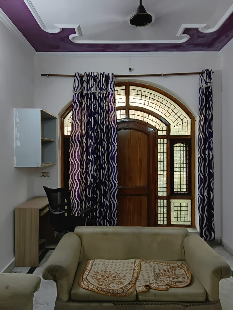 Living Room, vasundhara sector 10 1 Bedroom 700 Sq.Ft. Builder Floor In Vasundhara Sector 10 Ghaziabad 9392984