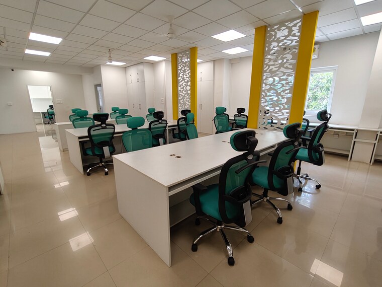 Team Area, guindy industrial estate Commercial Office Space in IT/SEZ 3000 Sq.Ft. In Guindy Industrial Estate Chennai 9393253