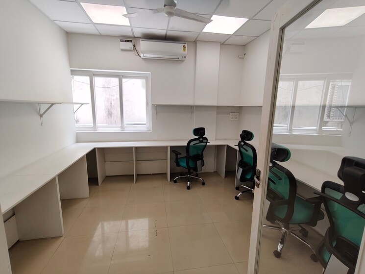 Team Area, guindy industrial estate Commercial Office Space in IT/SEZ 3000 Sq.Ft. In Guindy Industrial Estate Chennai 9393253