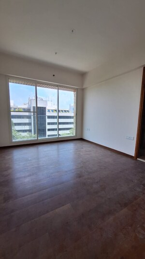 Room in 3 BHK Apartment at Sagitarius Bluegrass Residences, Kalyani Nagar – for Rent