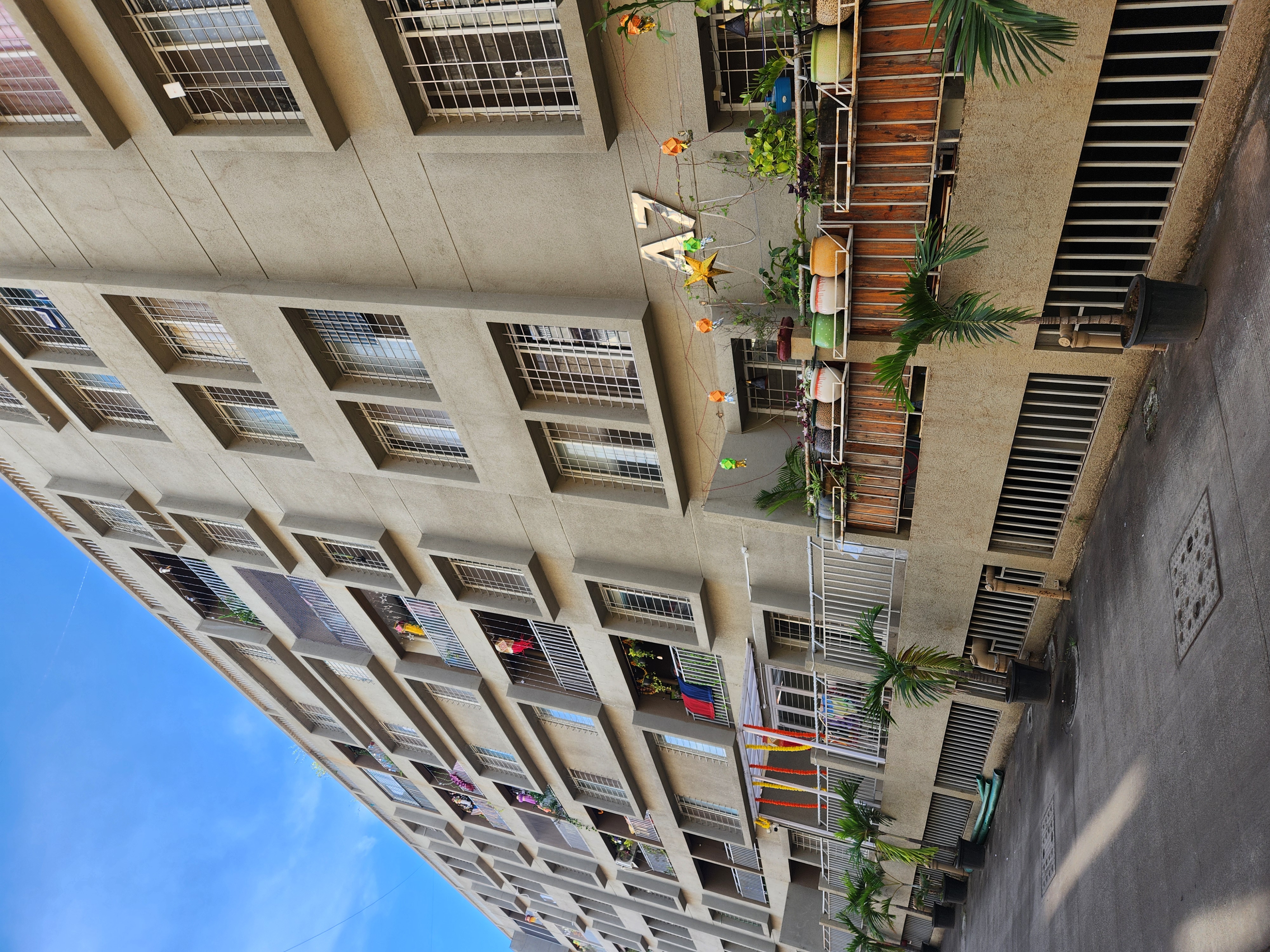 1 BHK 500 Sq.Ft. Apartment in Mantra 29 Gold Coast