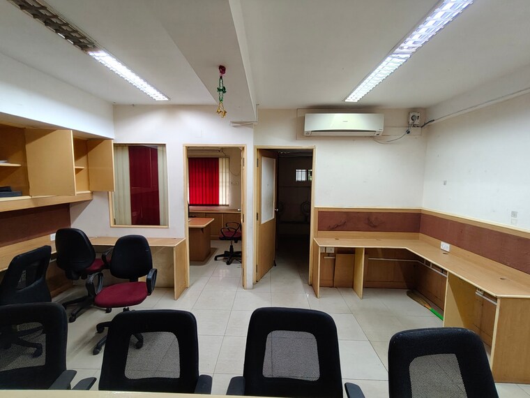 Team Area, ekkatuthangal Commercial Office Space in IT/SEZ 2200 Sq.Ft. In Ekkatuthangal Chennai 9393364