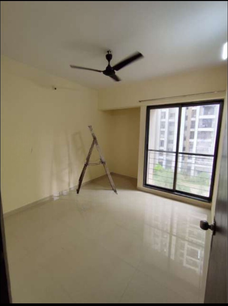 Room, runwal-eirene 2 Bedroom 568 Sq.Ft. Apartment In Balkum Pada Thane 9393340