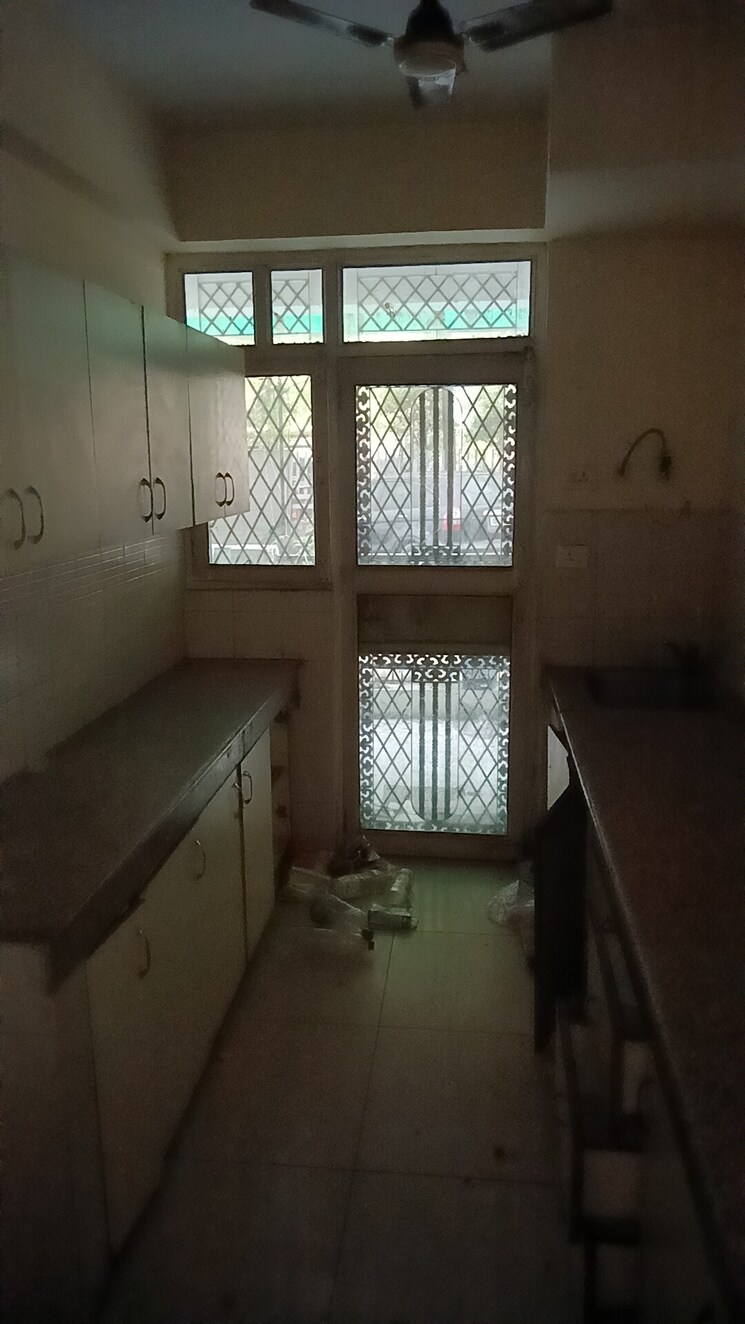 Kitchen, crossing-infra 2 Bedroom 1270 Sq.Ft. Apartment In Dundahera Ghaziabad 9393434
