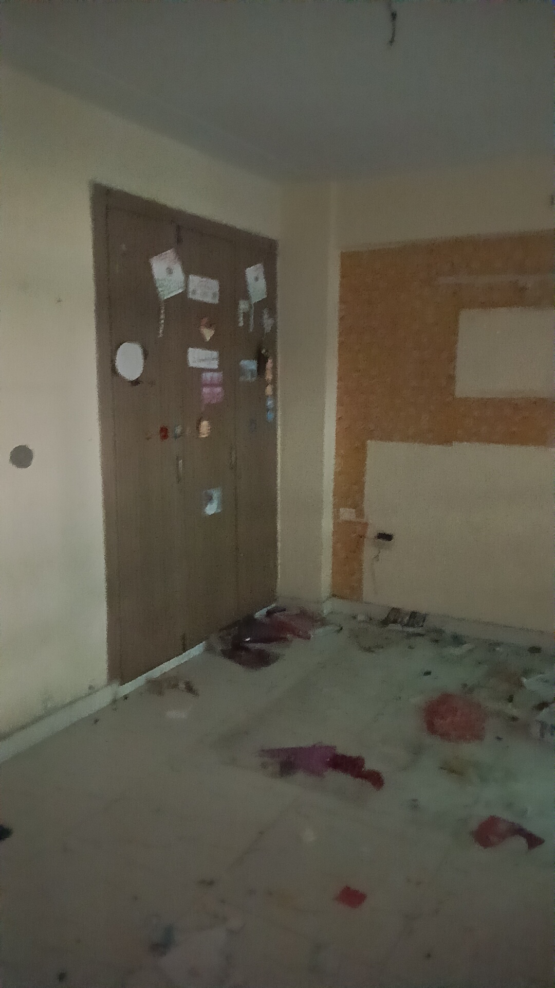 2 BHK + Extra Room Apartment For Rent in Crossing Infra