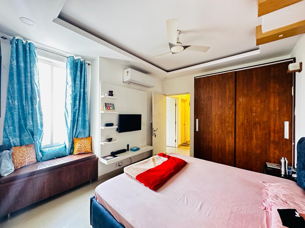 2 BHK Apartment For Rent in Emaar Emerald Estate