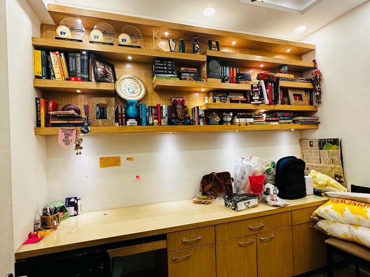 undefined, emaar-emerald-estate 2 Bedroom 1020 Sq.Ft. Apartment In Sector 65 Gurgaon 9393433