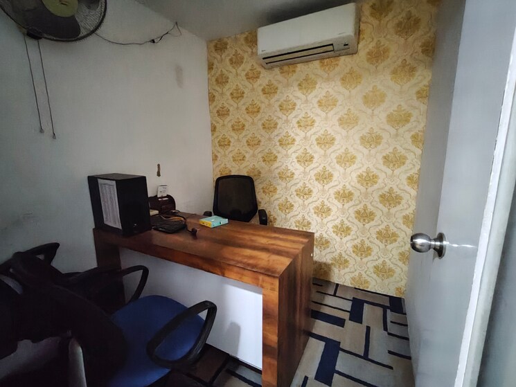 Team Area, thyagaraya nagar Commercial Office Space in IT/SEZ 2350 Sq.Ft. In Thyagaraya Nagar Chennai 9393442