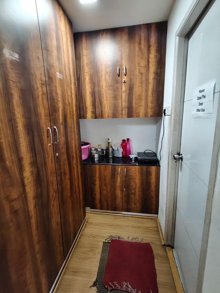 undefined, thyagaraya nagar Commercial Office Space in IT/SEZ 2350 Sq.Ft. In Thyagaraya Nagar Chennai 9393442