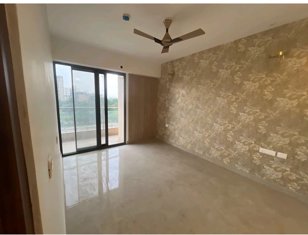 3 BHK Apartment For Sale in Metro Suites Glitz