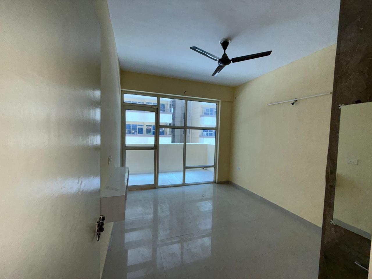 2 BHK 698 Sq.Ft. Apartment in Pyramid Urban Homes 3