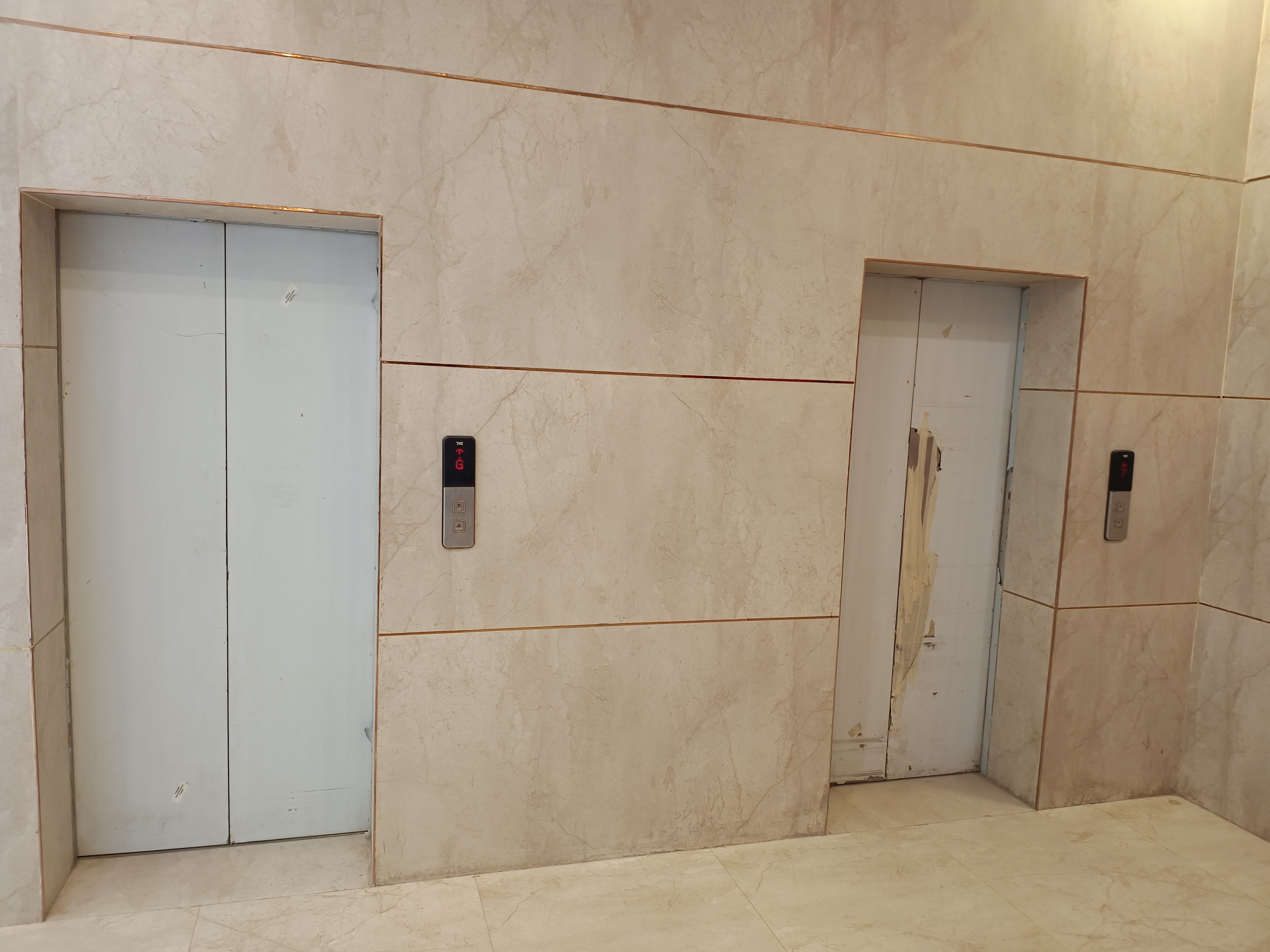 1 BHK 611 Sq.Ft. Apartment in Earthcon Casa Grande II