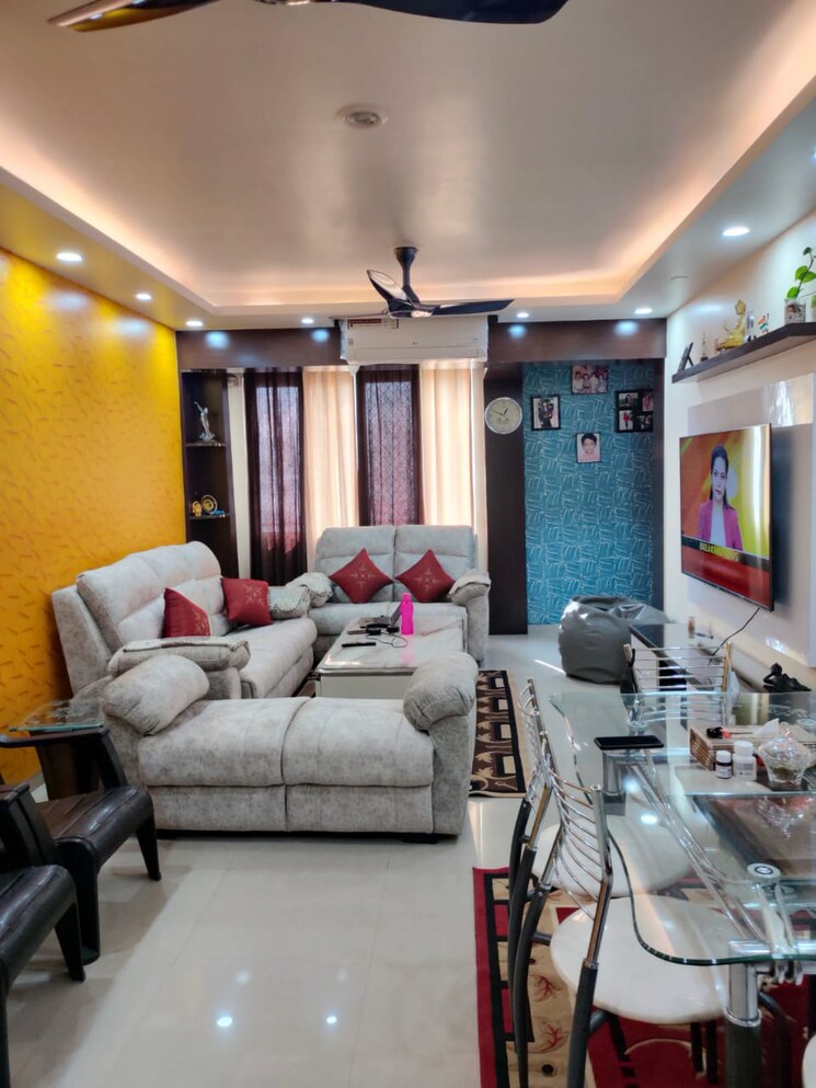 Living Room, jaypee-greens-kosmos 2 Bedroom 850 Sq.Ft. Apartment In Sector 134 Noida 9393490