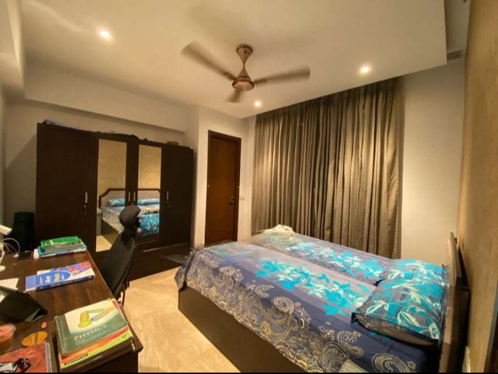 2 BHK + Pooja Room 559 Sq.Ft. Apartment in One Hiranandani Park Cloverdale