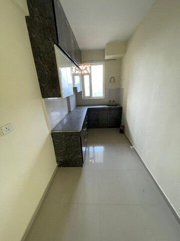 2 BHK Apartment For Rent in Pyramid Urban Homes 3, Sector 67a
