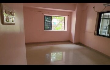Room in 2 BHK Apartment at Wanowrie – for Rent
