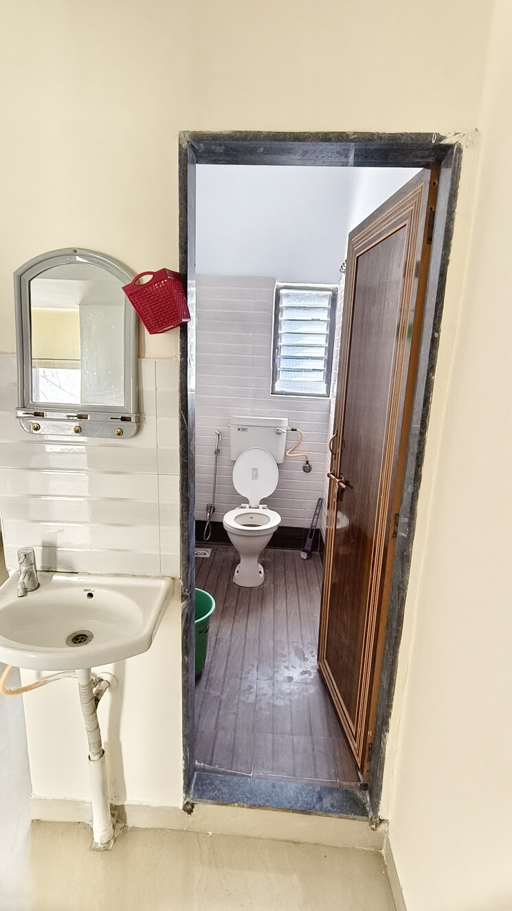 Bathroom, wadgaon sheri 1 Bedroom 583 Sq.Ft. Independent House In Wadgaon Sheri Pune 9393712