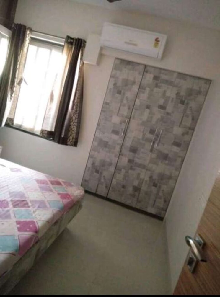 Room, rosa-royale 2 Bedroom 1005 Sq.Ft. Apartment In Ghodbunder Road Thane 9393766