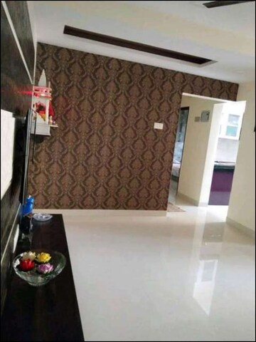 Furnished Amenities in 2 BHK Apartment at Rosa Royale, Ghodbunder Road – for Sale