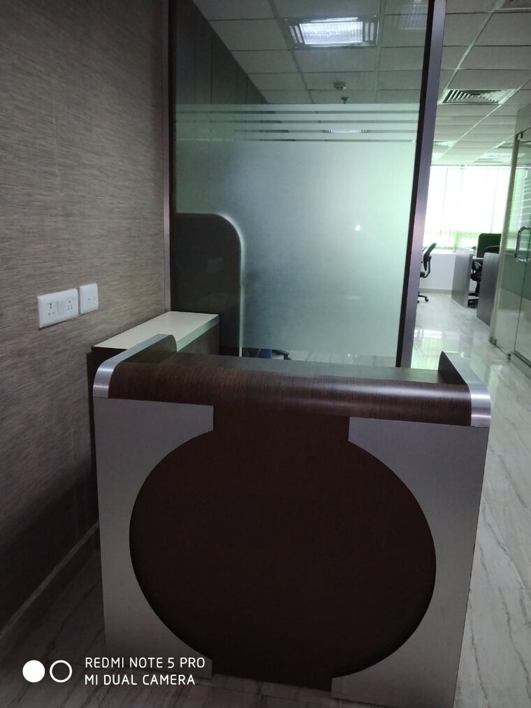 Team Area, vipul-trade-centre Commercial Office Space 910 Sq.Ft. In Sector 48 Gurgaon 9392538
