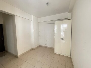 2 BHK Apartment For Rent in Shapoorji Pallonji Joyville Gurgaon, Sector 102