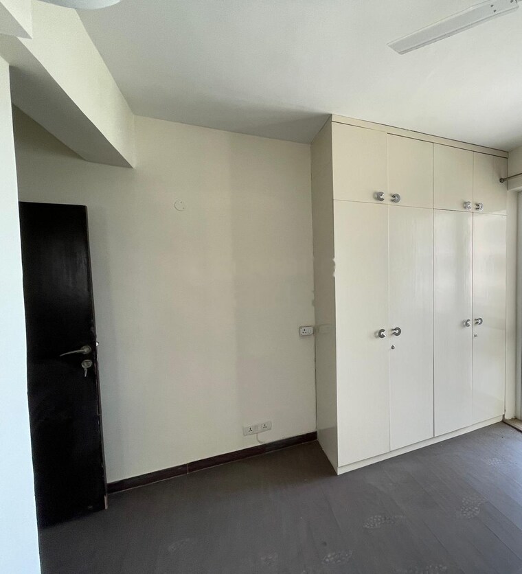 Room, shapoorji-pallonji-joyville-gurgaon 2 Bedroom 589 Sq.Ft. Apartment In Sector 102 Gurgaon 9393798