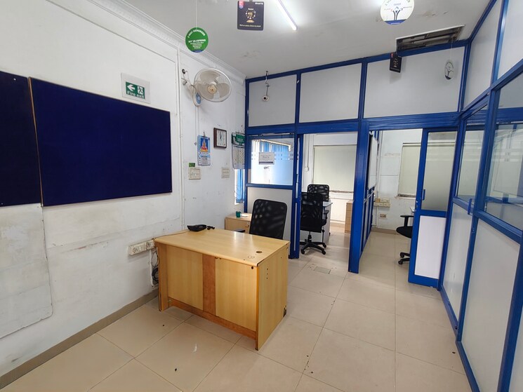 Team Area, saidapet Commercial Office Space in IT/SEZ 2200 Sq.Ft. In Saidapet Chennai 9393900