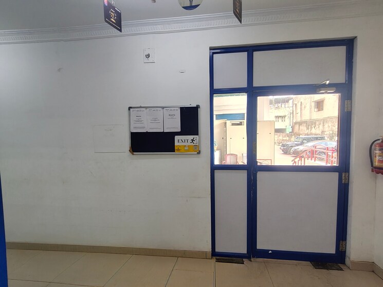 Team Area, saidapet Commercial Office Space in IT/SEZ 2200 Sq.Ft. In Saidapet Chennai 9393900