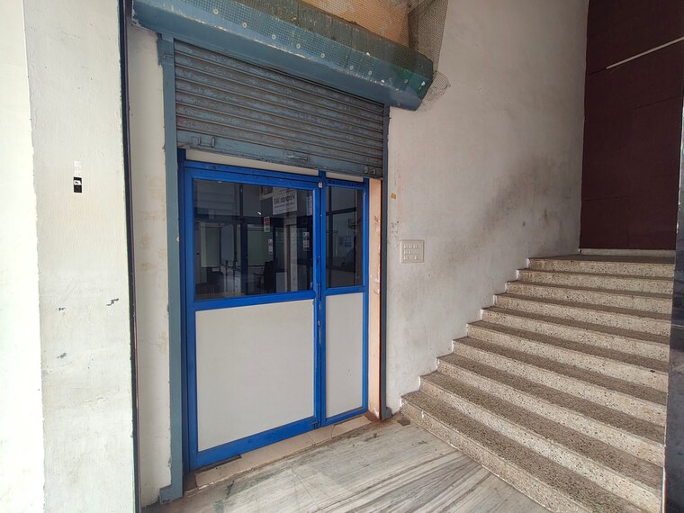 Floor Plan, saidapet Commercial Office Space in IT/SEZ 2200 Sq.Ft. In Saidapet Chennai 9393900