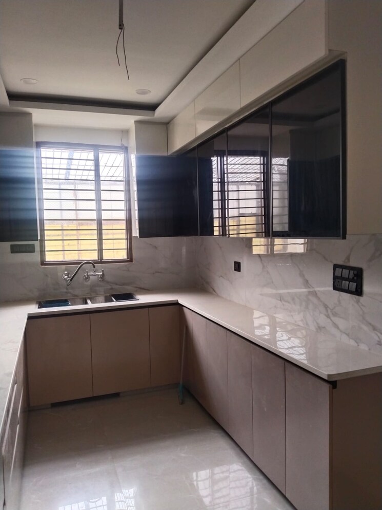 Kitchen, ashoka-enclave-faridabad 4 Bedroom 272 Sq.Yd. Builder Floor In Sector 34 Faridabad 9393937