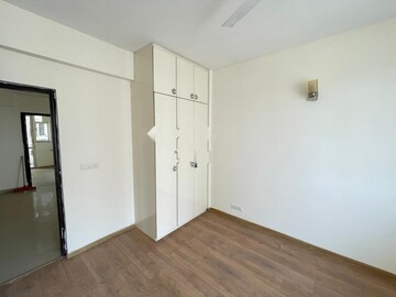 Room in 2 BHK Apartment at Shapoorji Pallonji Joyville Gurgaon, Sector 102 – for Rent