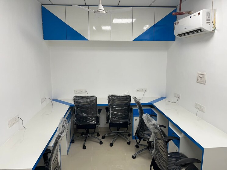 Team Area, haware-infotech-park Commercial Office Space 612 Sq.Ft. In Vashi Sector 30a Navi Mumbai 9393942