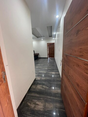 Building Lobby in 1 BHK Builder Floor at Aamwala – for Rent