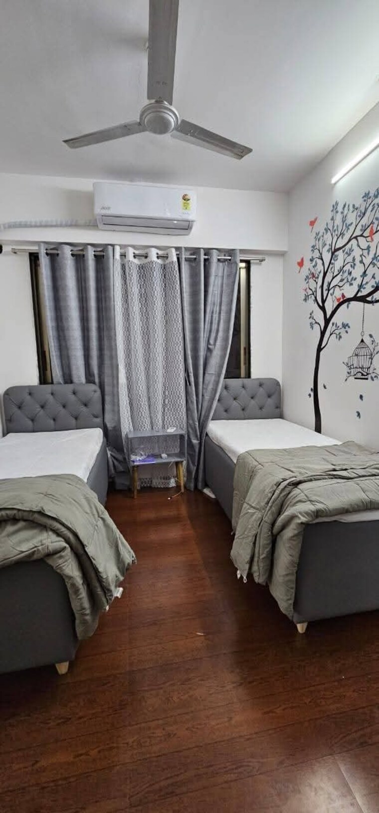 Room, andheri east Pg For Boys In Andheri East 9393996