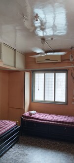 1 Rk  300 Sq.Ft. Apartment in Erandavane CHS