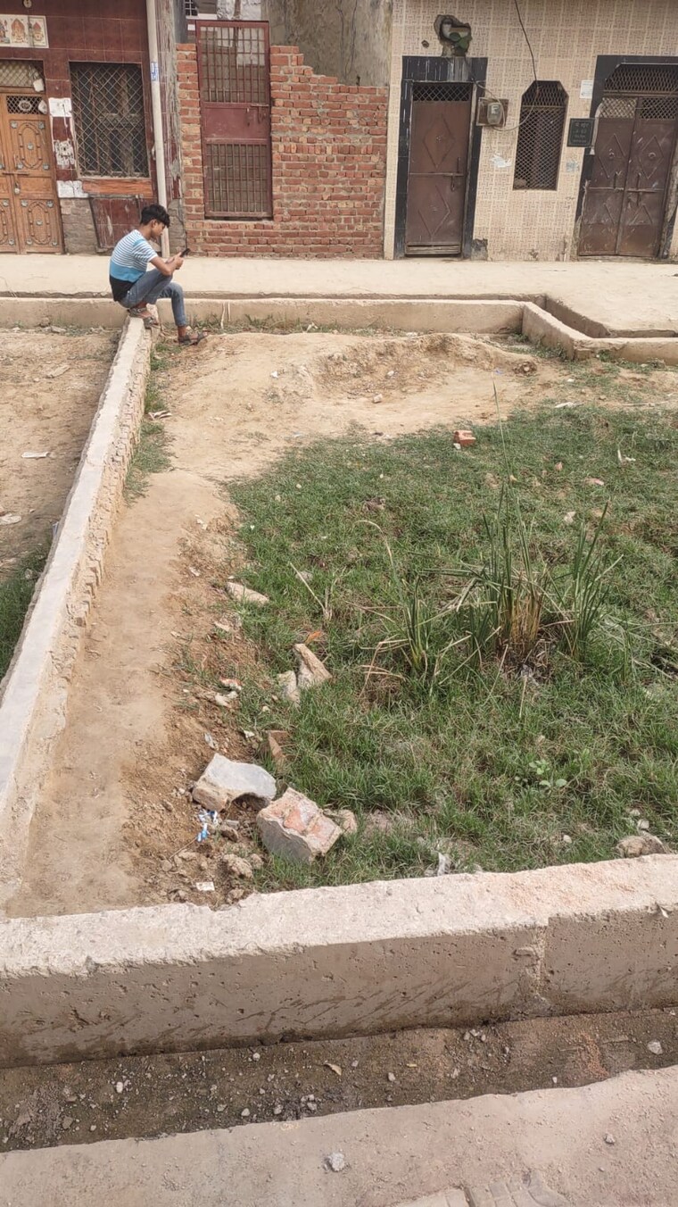 undefined, kanchan-vihar  405 Sq.Ft. Plot In Dlf Ankur Vihar Ghaziabad 9394184