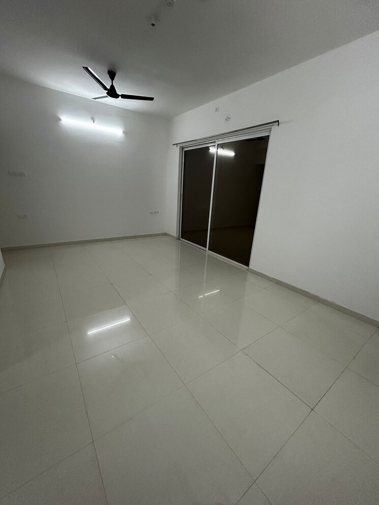 Room, godrej-boulevard 3 Bedroom 1200 Sq.Ft. Apartment In Manjari Pune 9394199