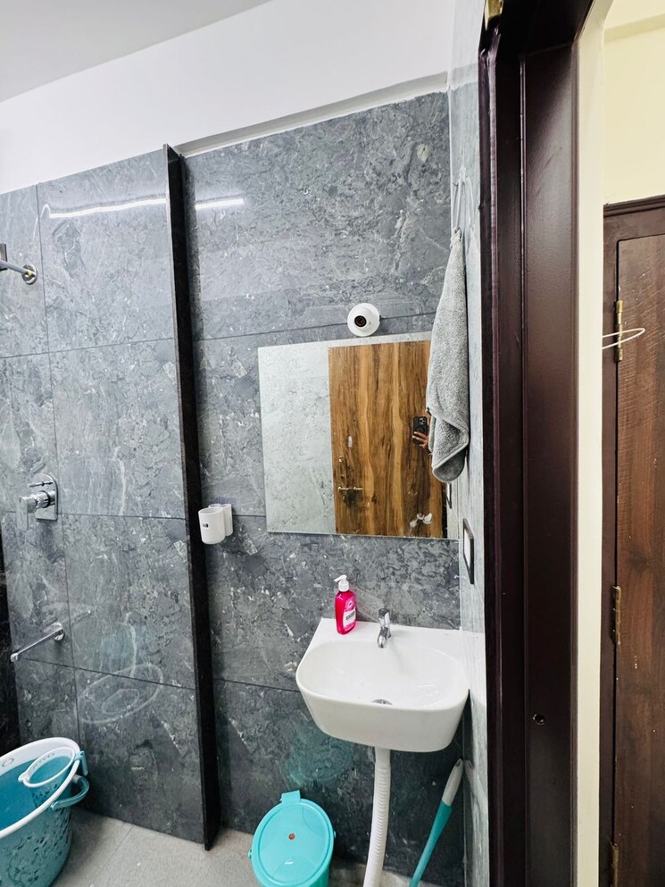 Bathroom, bommanahalli 1 Bedroom 500 Sq.Ft. Builder Floor In Bommanahalli Bangalore 9394228